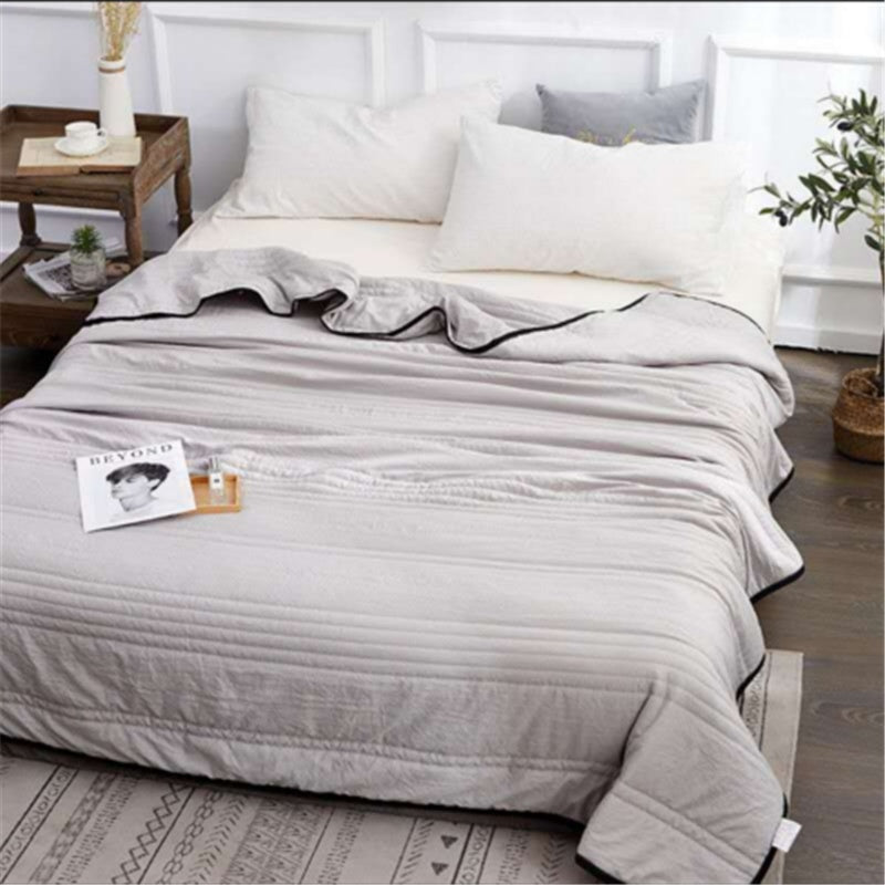 Cooling Blanket – Lightweight Pure Color Summer Quilt, Washable & Compressible
