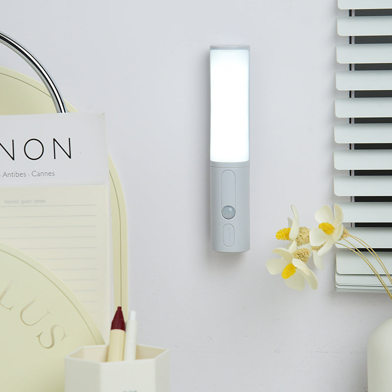 Smart LED Night Light – Motion Activated Lamp for Bedroom, Kitchen & Wardrobe